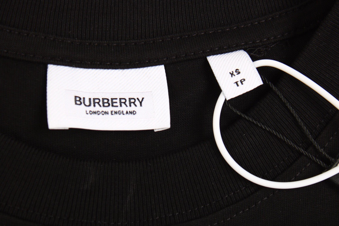 B**rry t-shirt with checkered crest