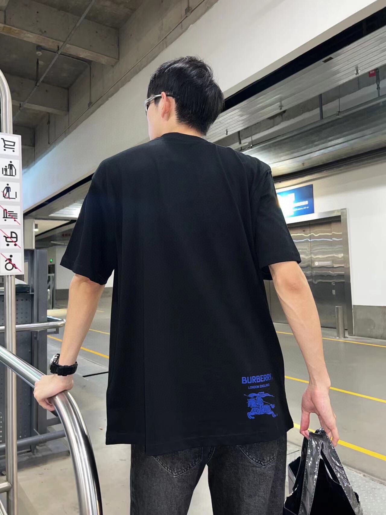 B**rry t-shirt with london england logo