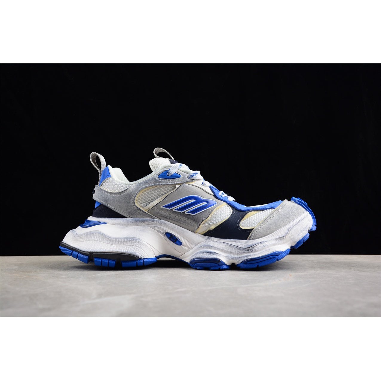 Ba*len*cia*ga cargo x white grey blue