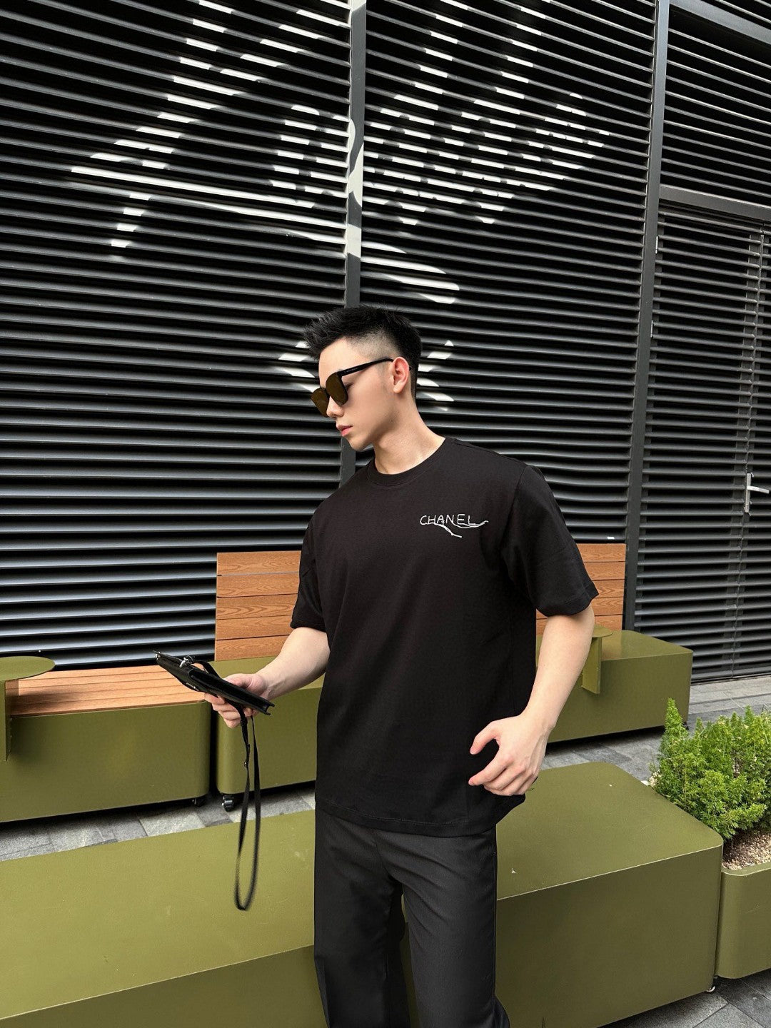 Ch*el logo t-shirt (black)