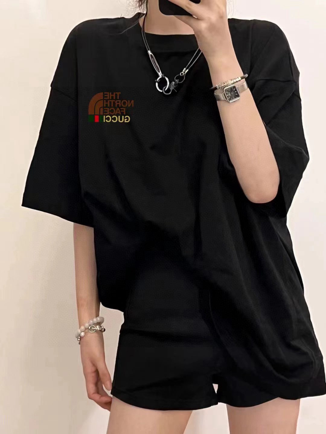 the n0*h F**e x g*u*i nature print t-shirt (black)