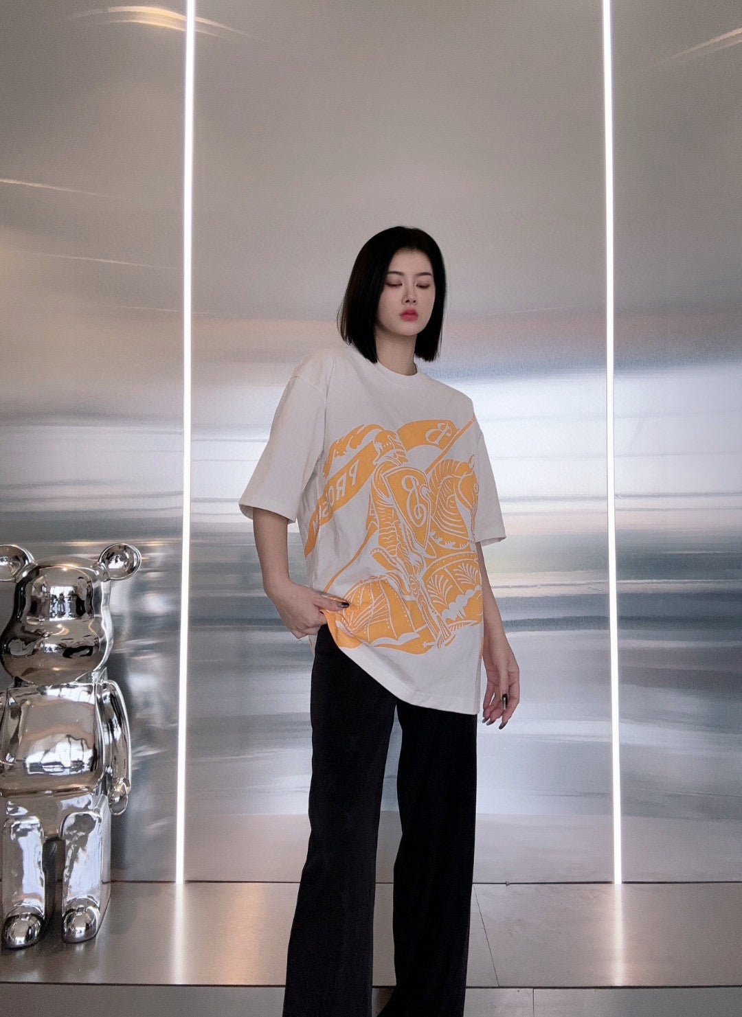 B**rry knight print t-shirt (cream/orange)