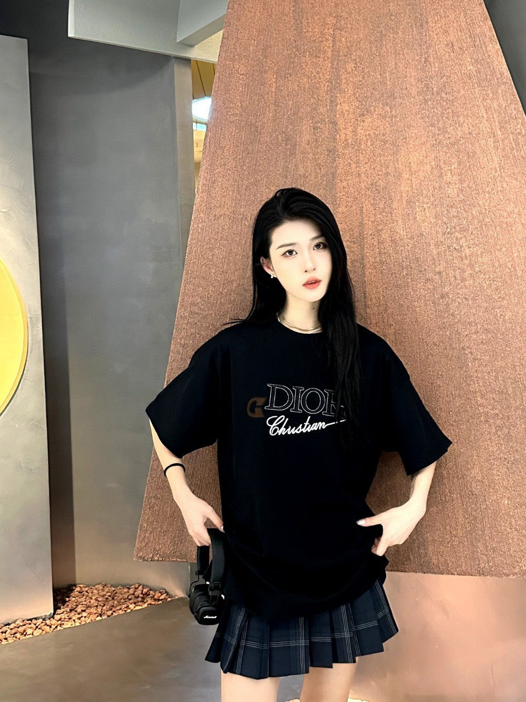 D*or safety pin logo black t-shirt