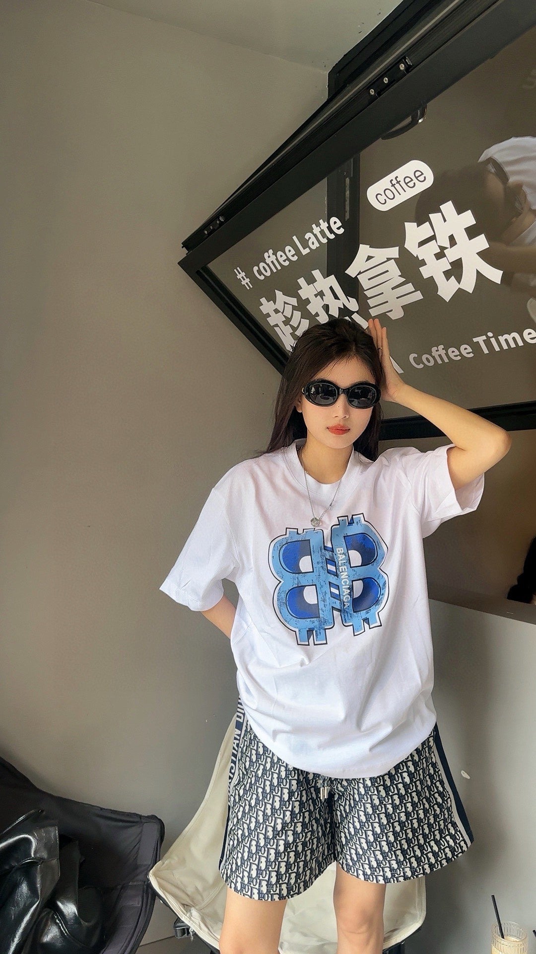 Ba*len*cia*ga bb logo t-shirt (white)