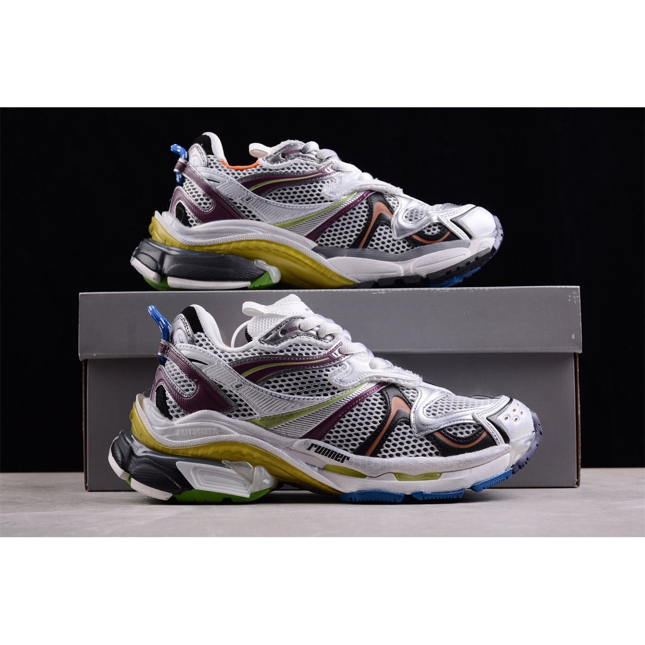 Ba*len*cia*ga runner x multicolored