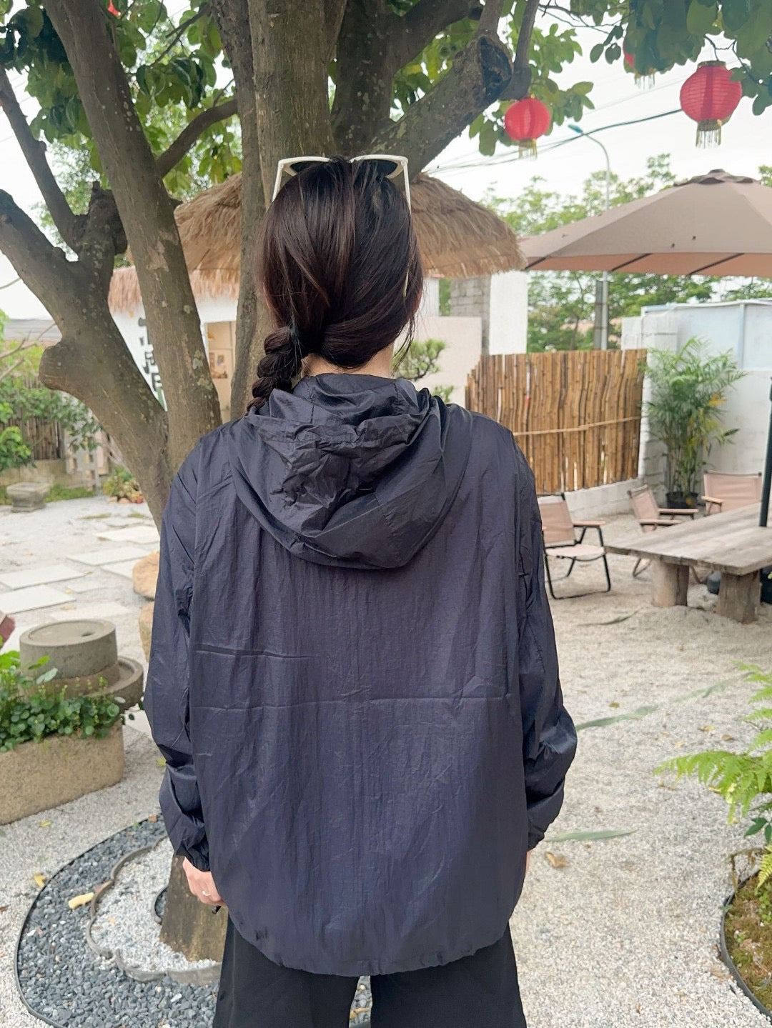 B**rry lightweight hooded jacket - black