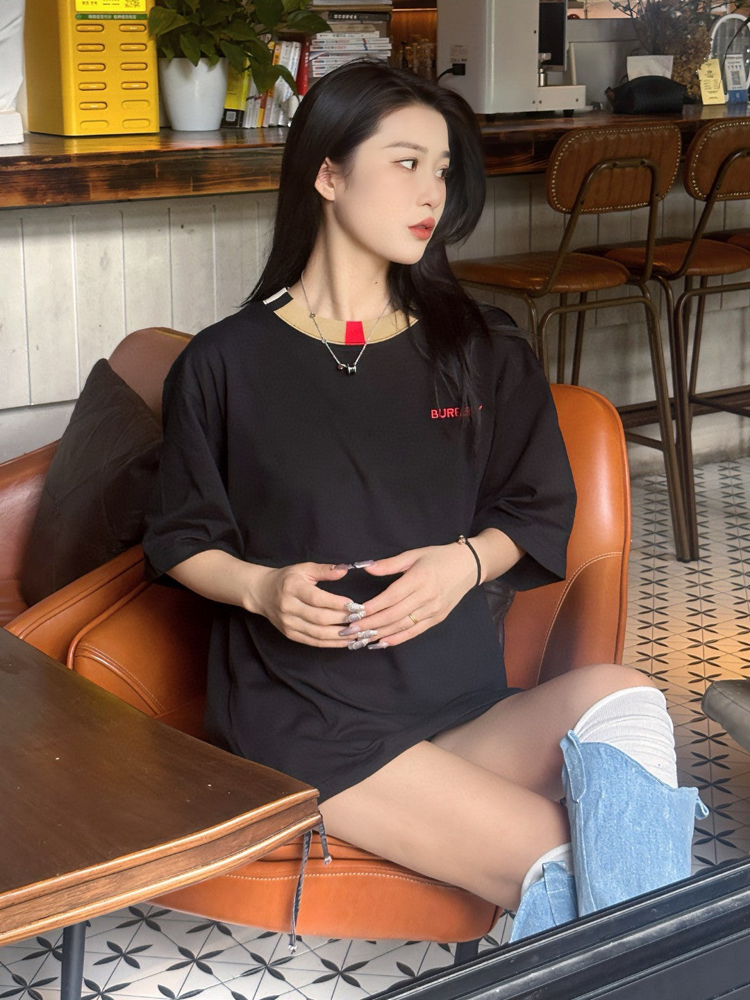 B**rry check collar t-shirt in black