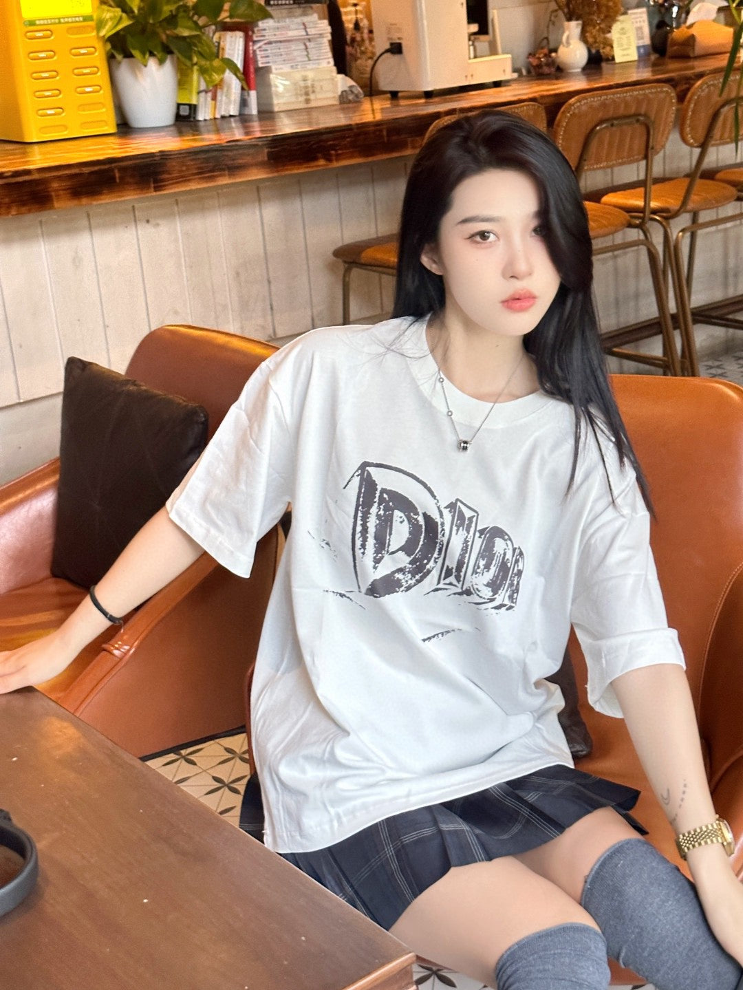 D*or white t-shirt with bold logo