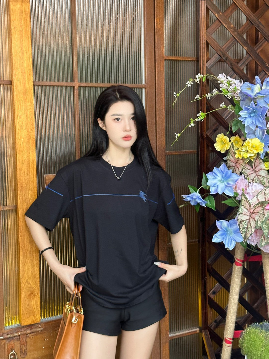 B**rry equestrian logo black t-shirt