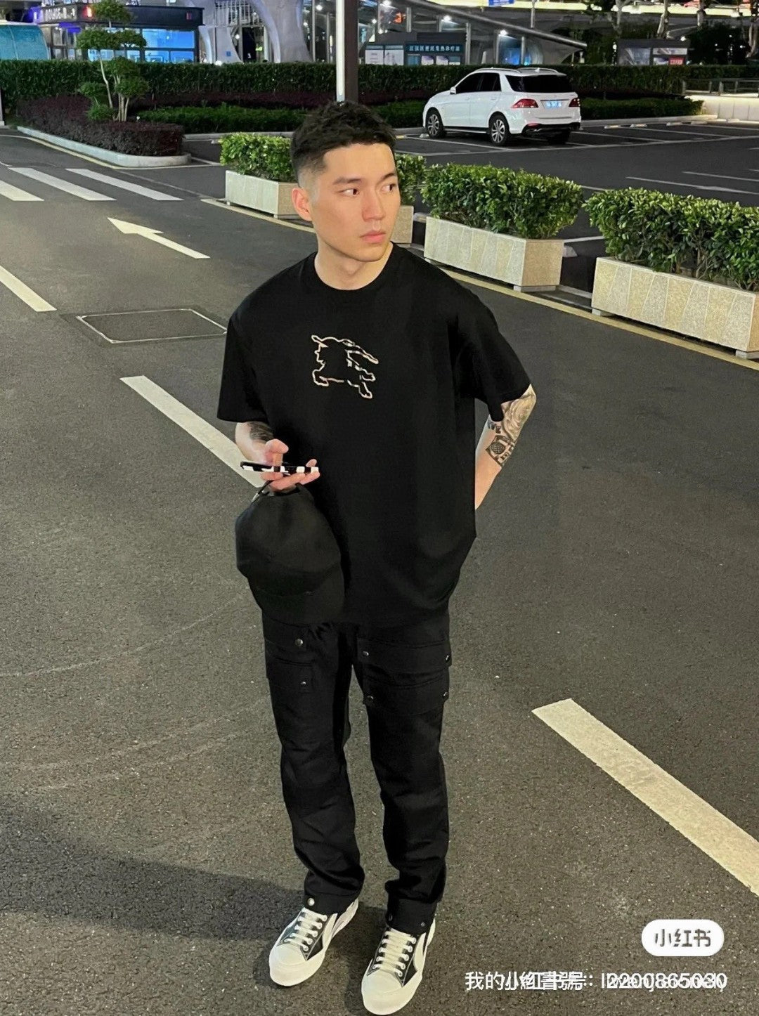 B**rry knight logo black t-shirt