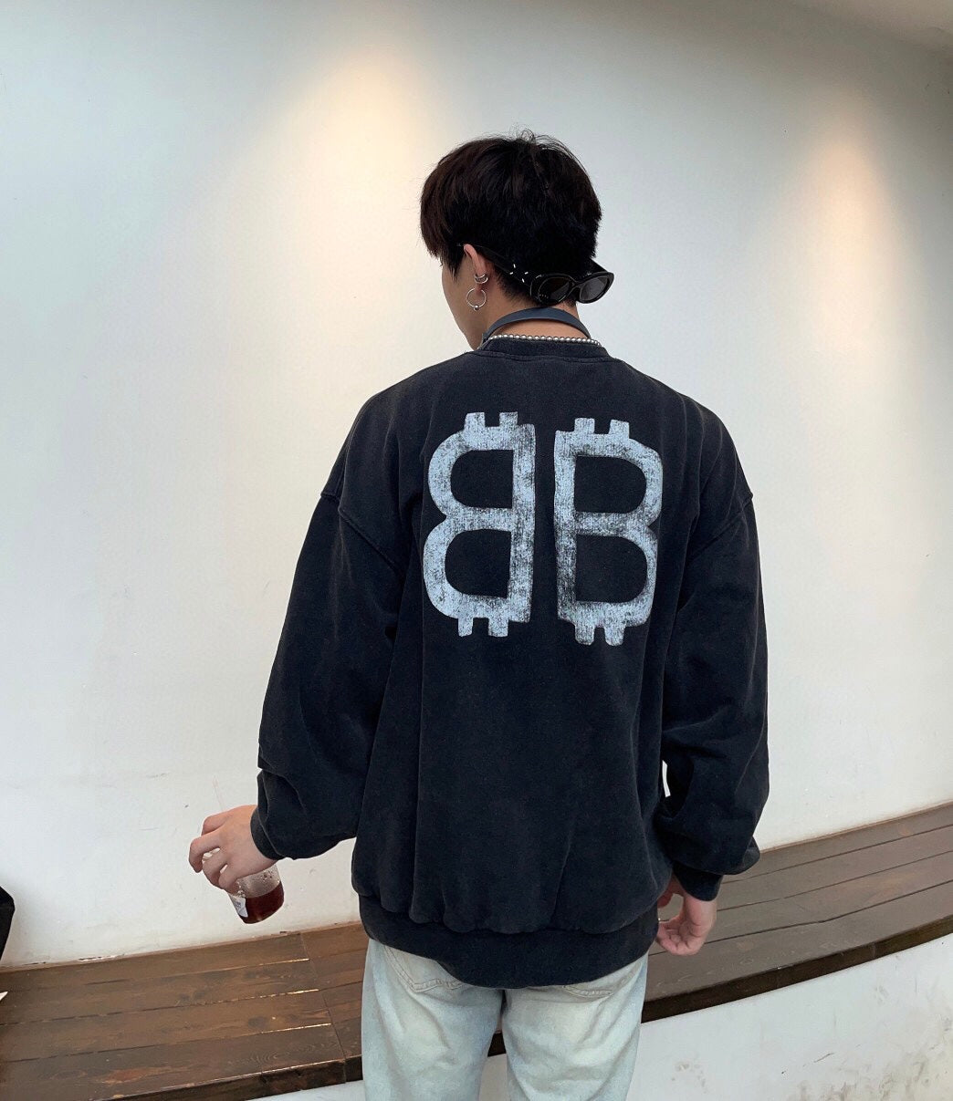 Ba*len*cia*ga sweatshirt