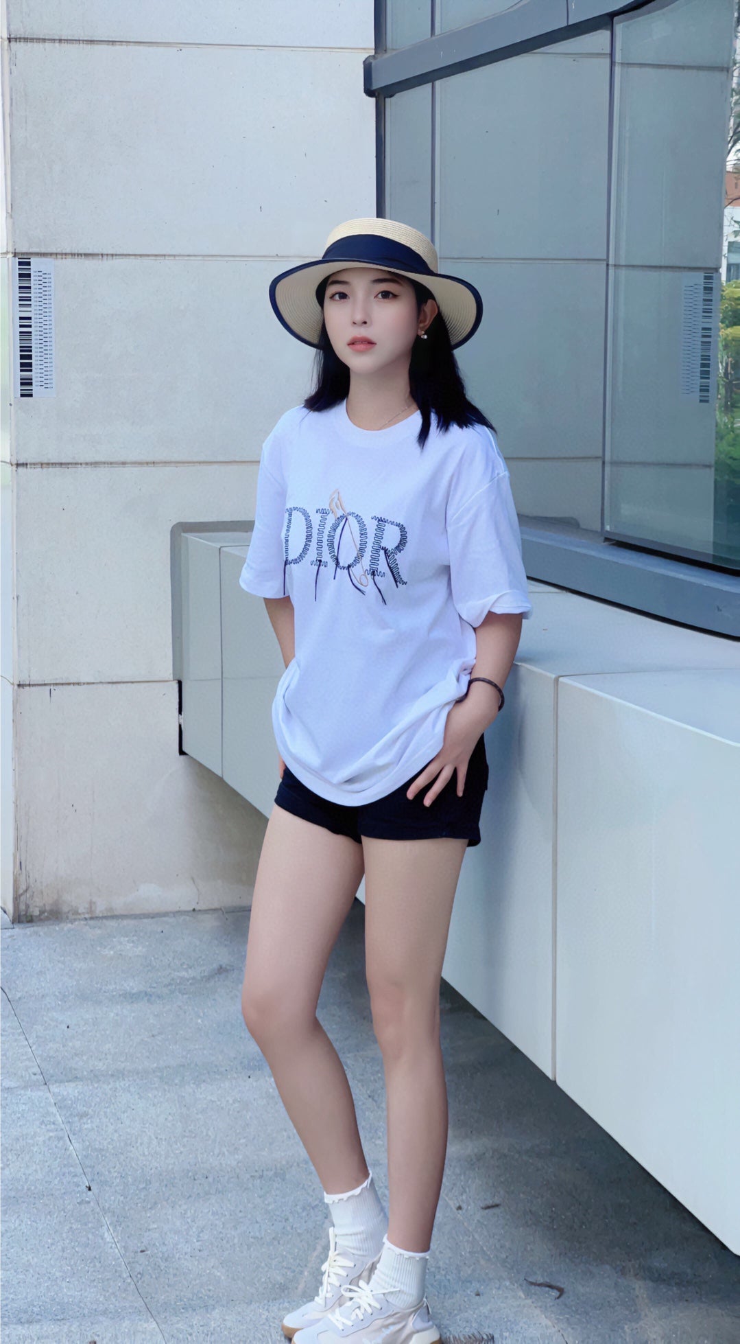 D*or t-shirt with tools and logo design
