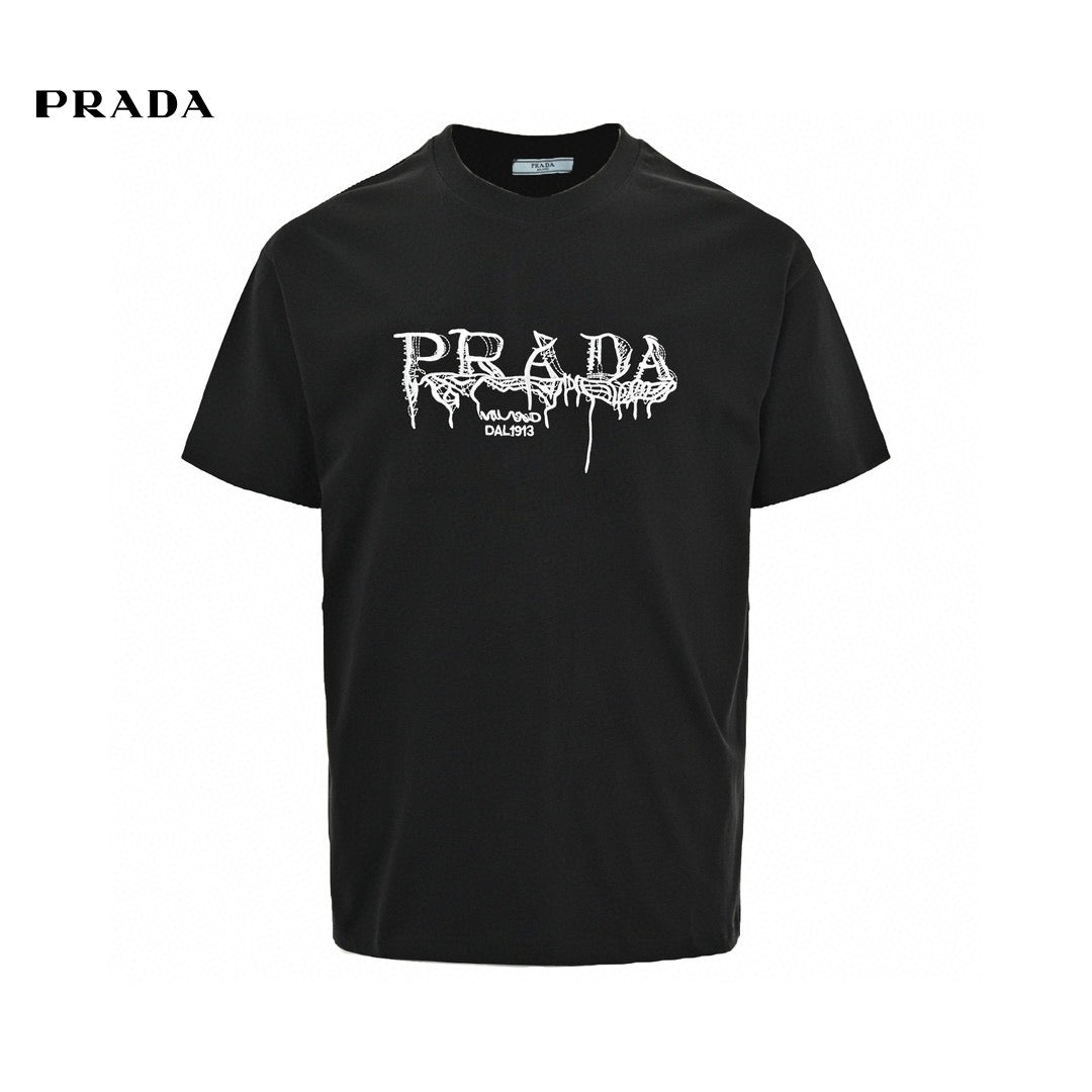 Pra*a graphic logo t-shirt (black)