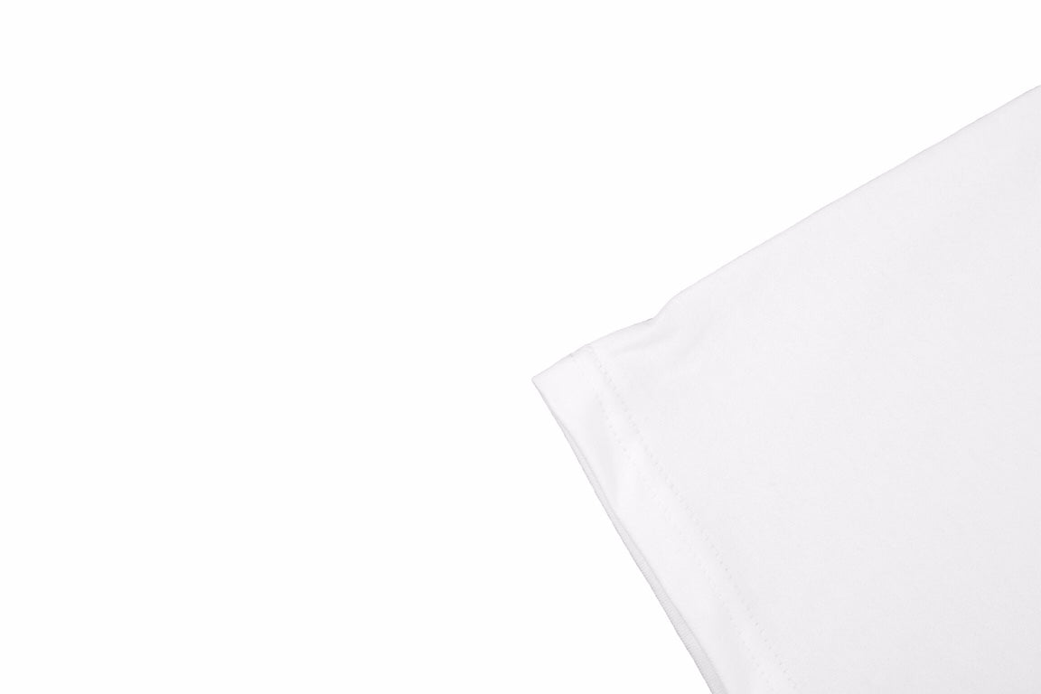D*or t-shirt with artistic logo design