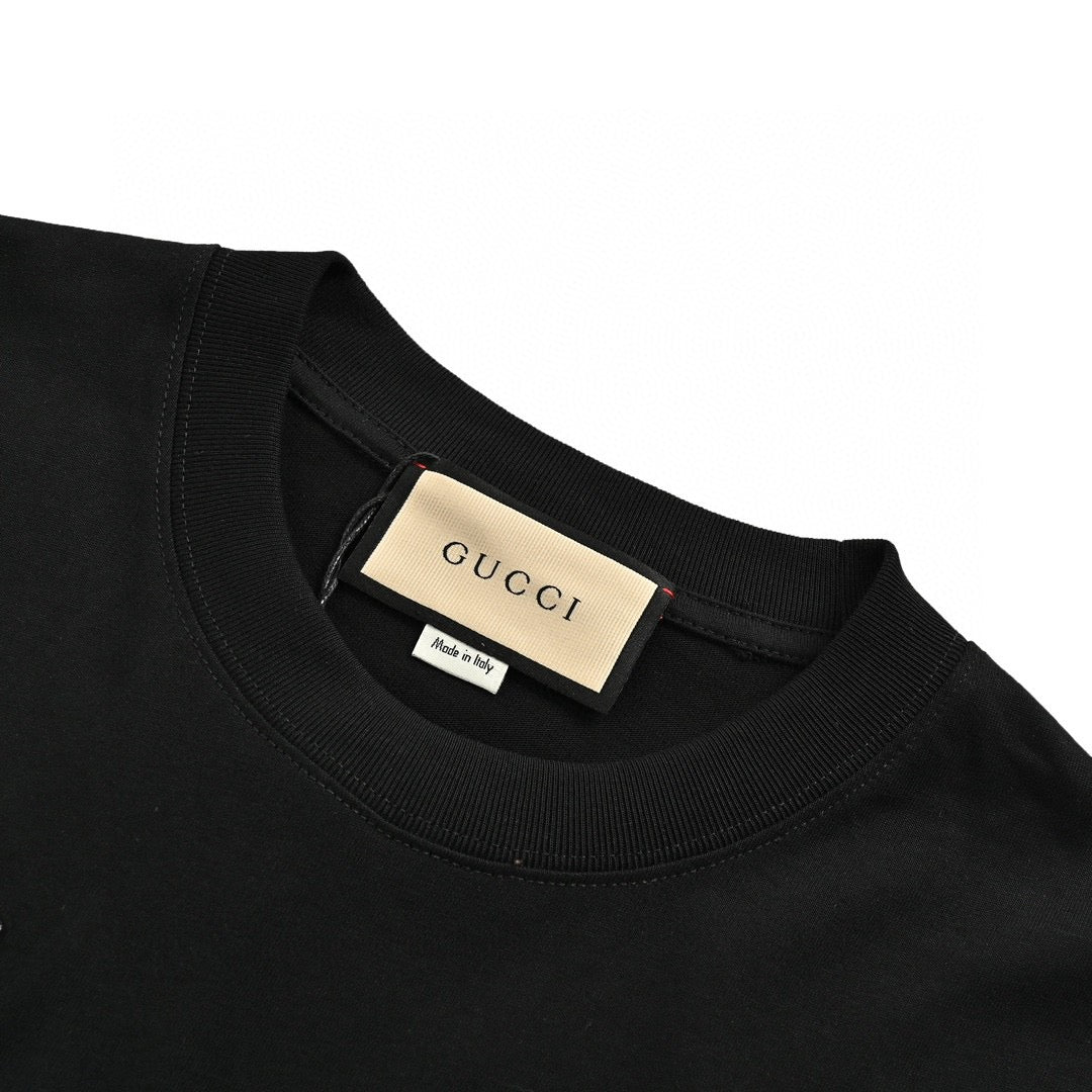 B**rry london england black graphic t-shirt