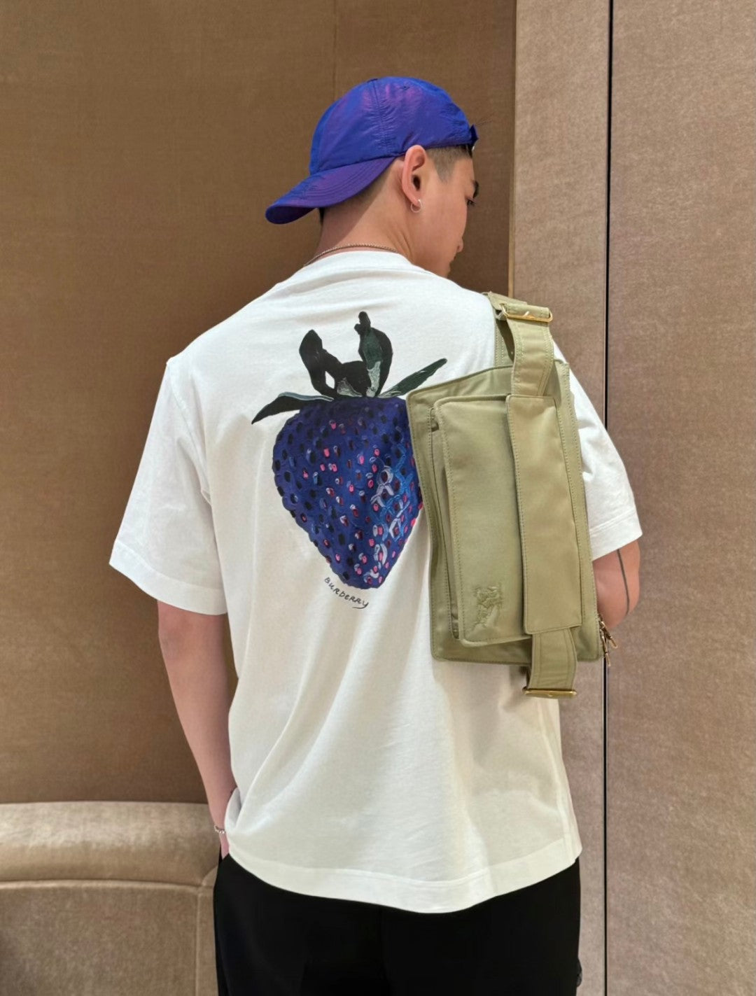 B**rry blueberry print t-shirt