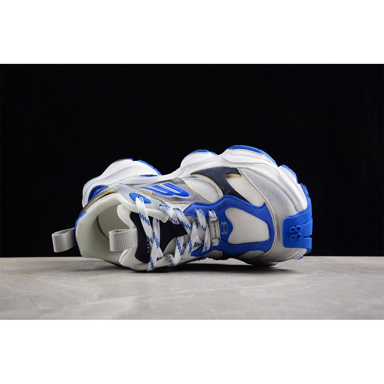 Ba*len*cia*ga cargo x white grey blue