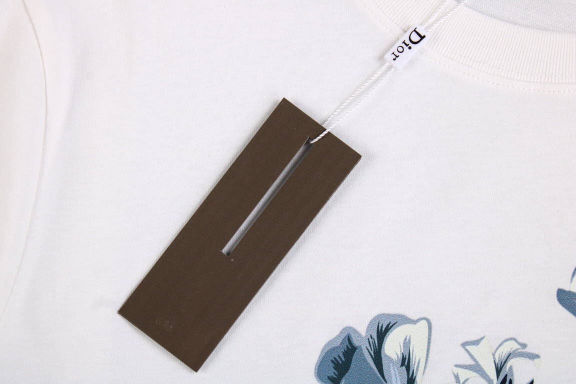 D*or t-shirt with floral graphic design