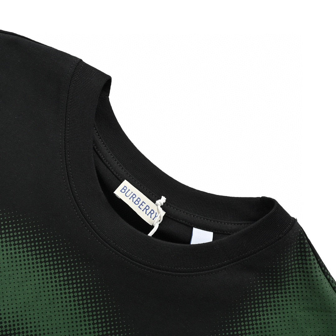 B**rry gradient equestrian logo black t-shirt