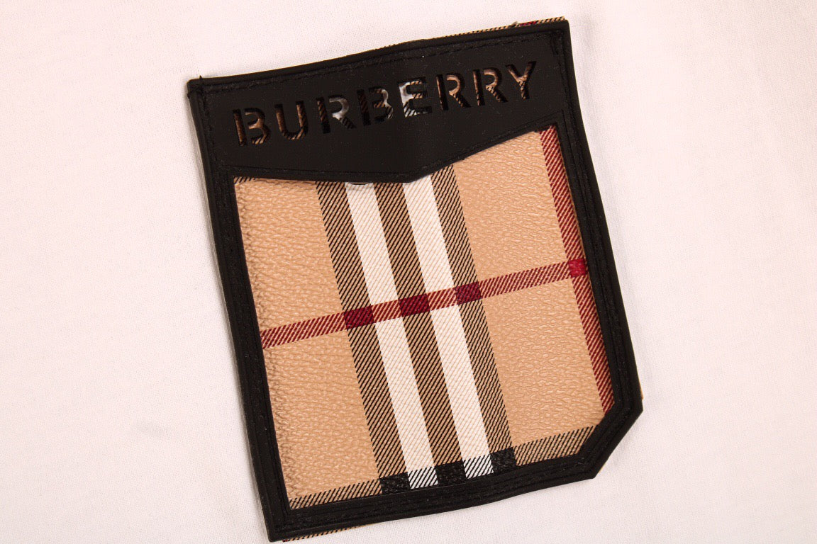B**rry t-shirt with check pocket