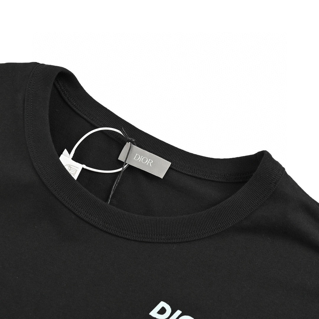 D*or t-shirt - multicolor vertical logo