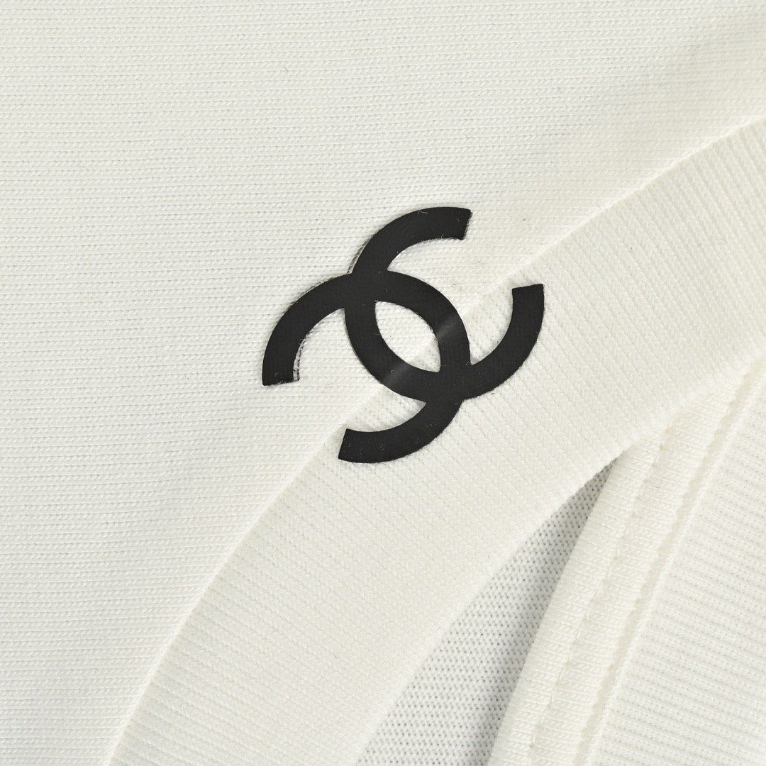 Ch*el minimalist logo t-shirt (white)