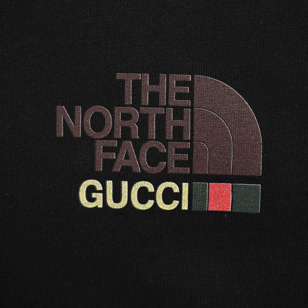 the n0*h F**e x g*u*i nature print t-shirt (black)