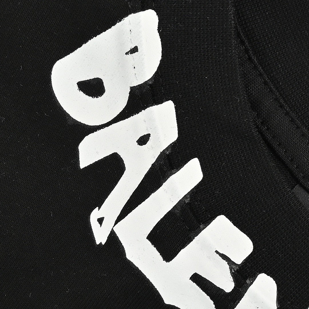 Ba*len*cia*ga distorted logo t-shirt (black)