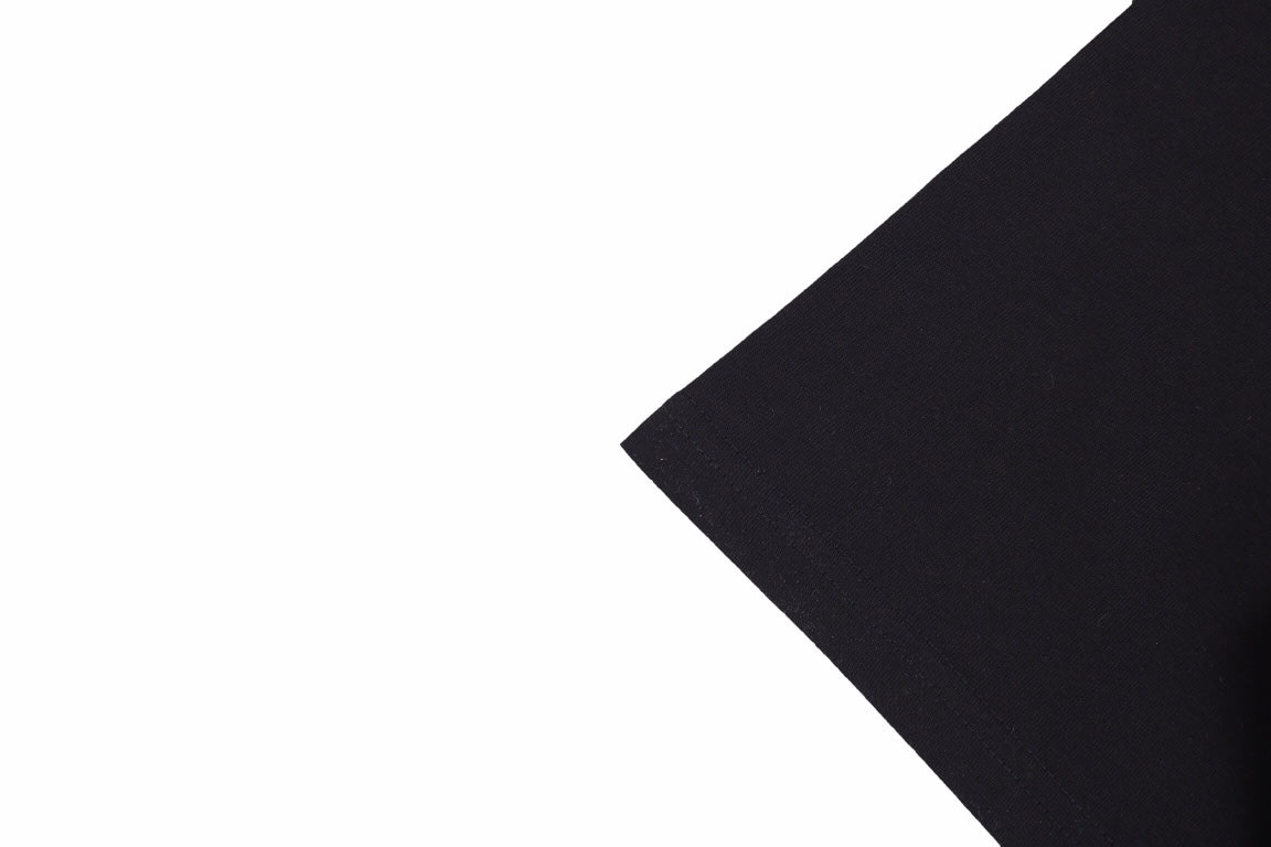 Pra*a logo pocket t-shirt (black)