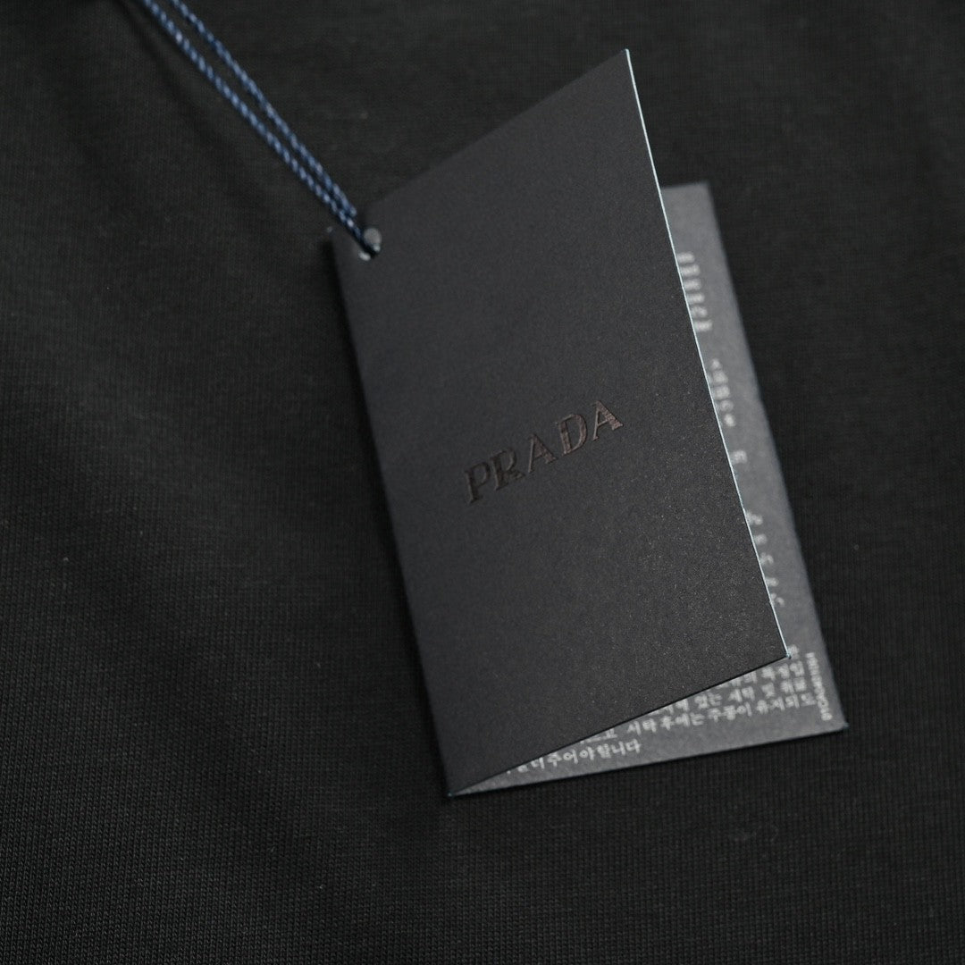 Pra*a milano black t-shirt