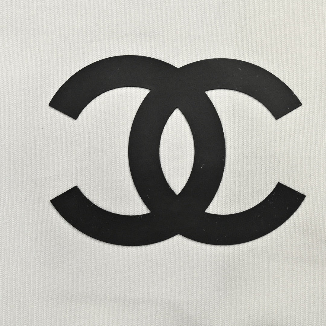 Ch*el double c logo t-shirt (white)