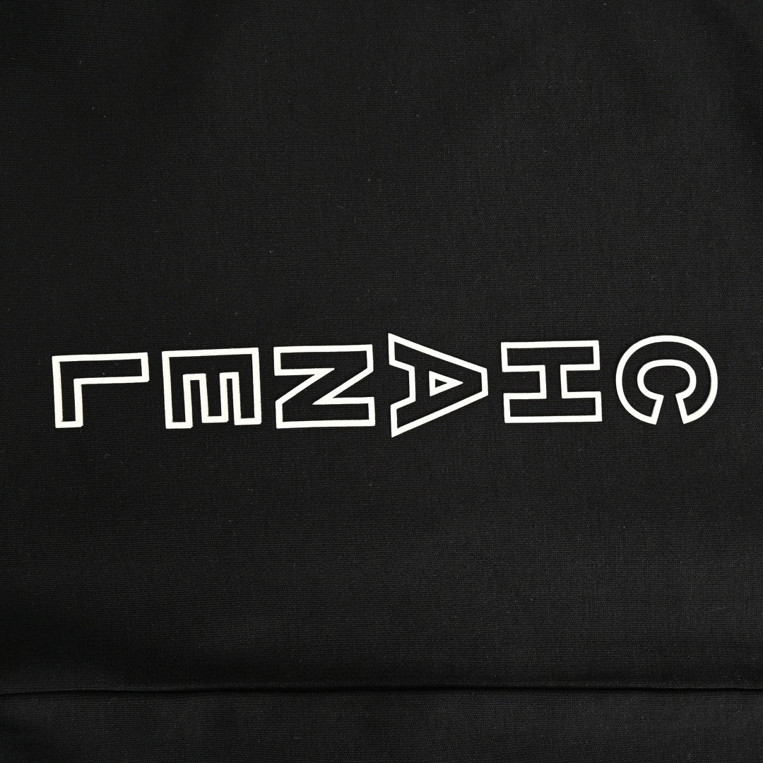 Ch*el logo t-shirt (black)