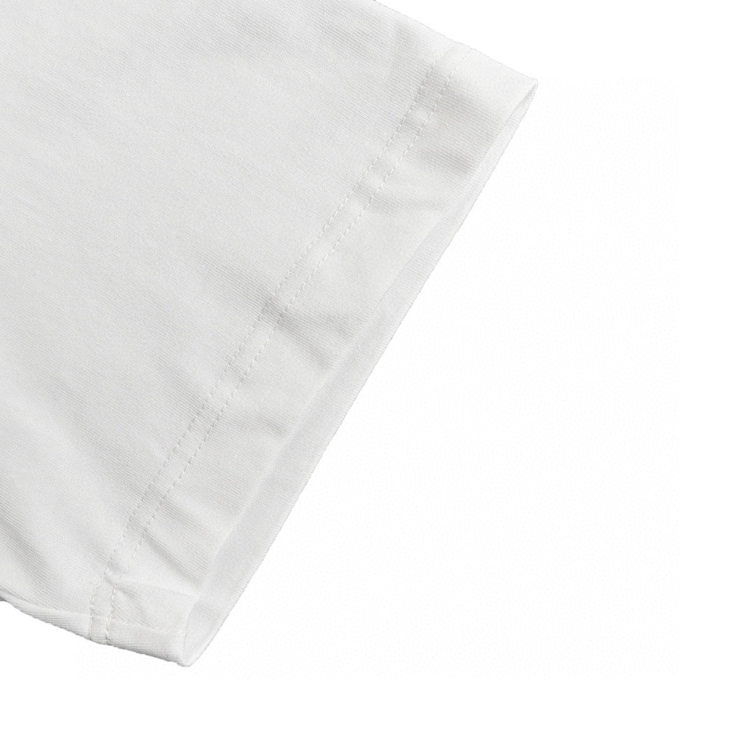 B**rry white t-shirt with blue equestrian knight logo
