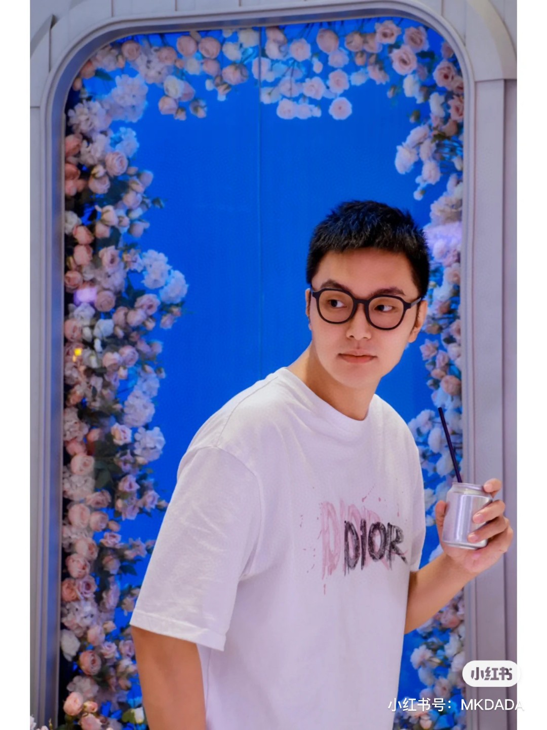 D*or t-shirt - paint stroke logo
