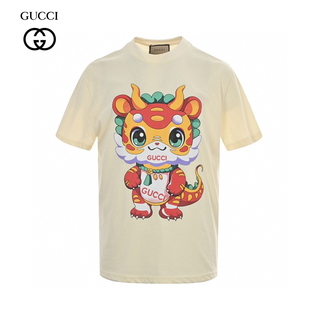 G*u*i cream t-shirt with dragon cartoon