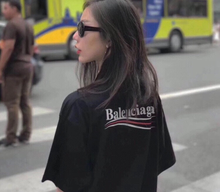 Ba*len*cia*ga wave logo t-shirt (black)