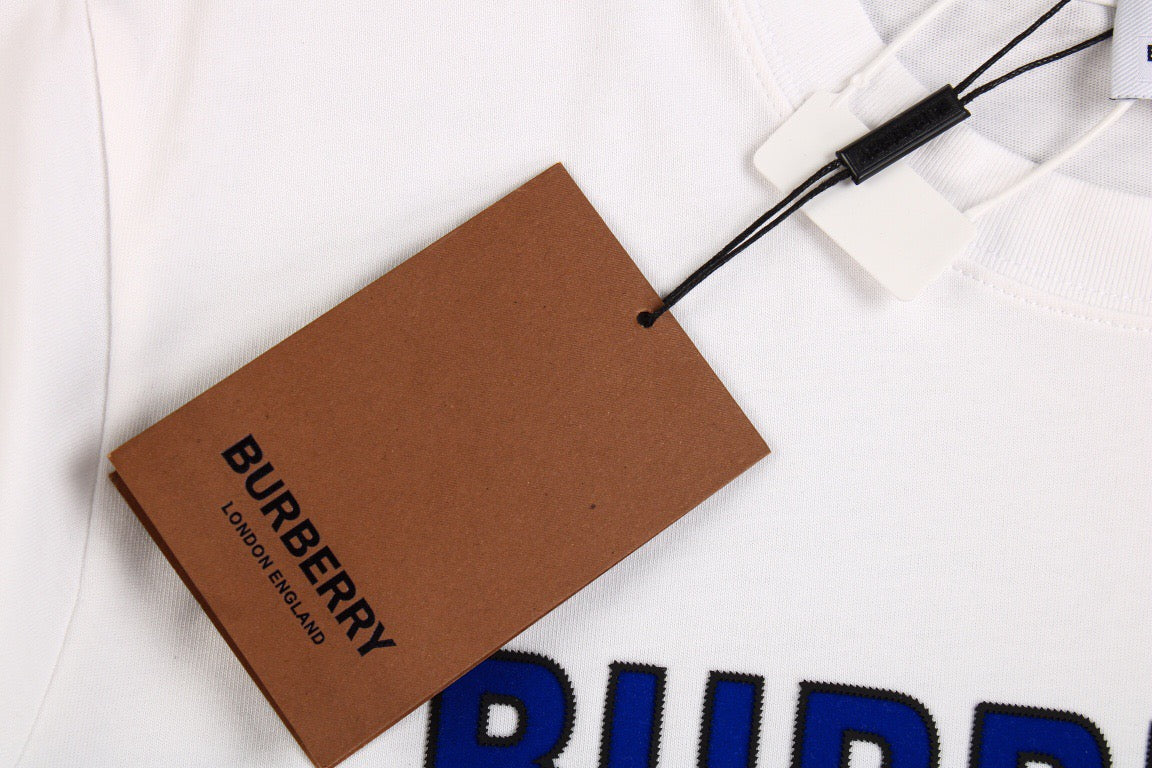 B**rry t-shirt with london england logo