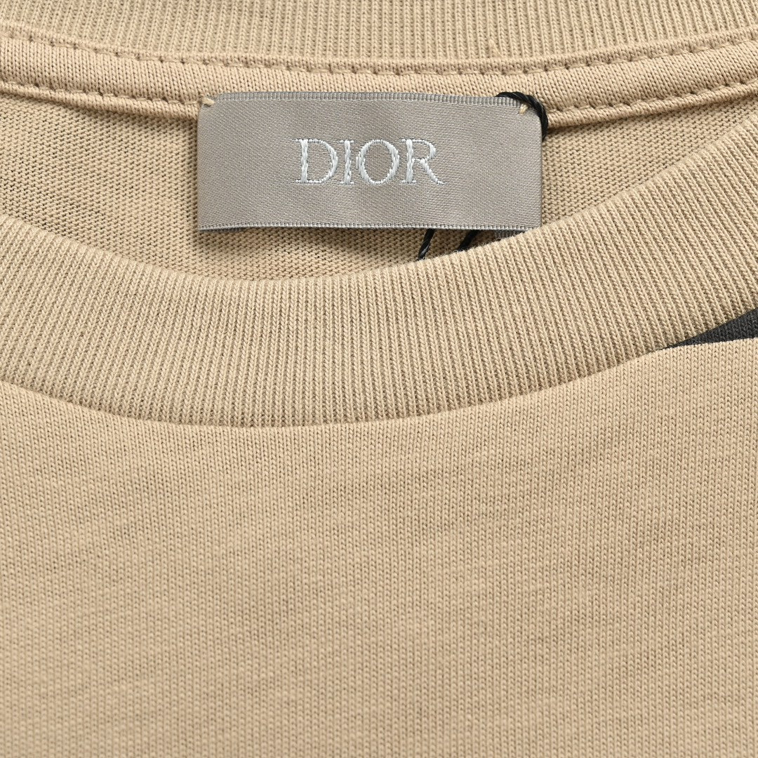 D*or ch**an D*or couture beige t-shirt
