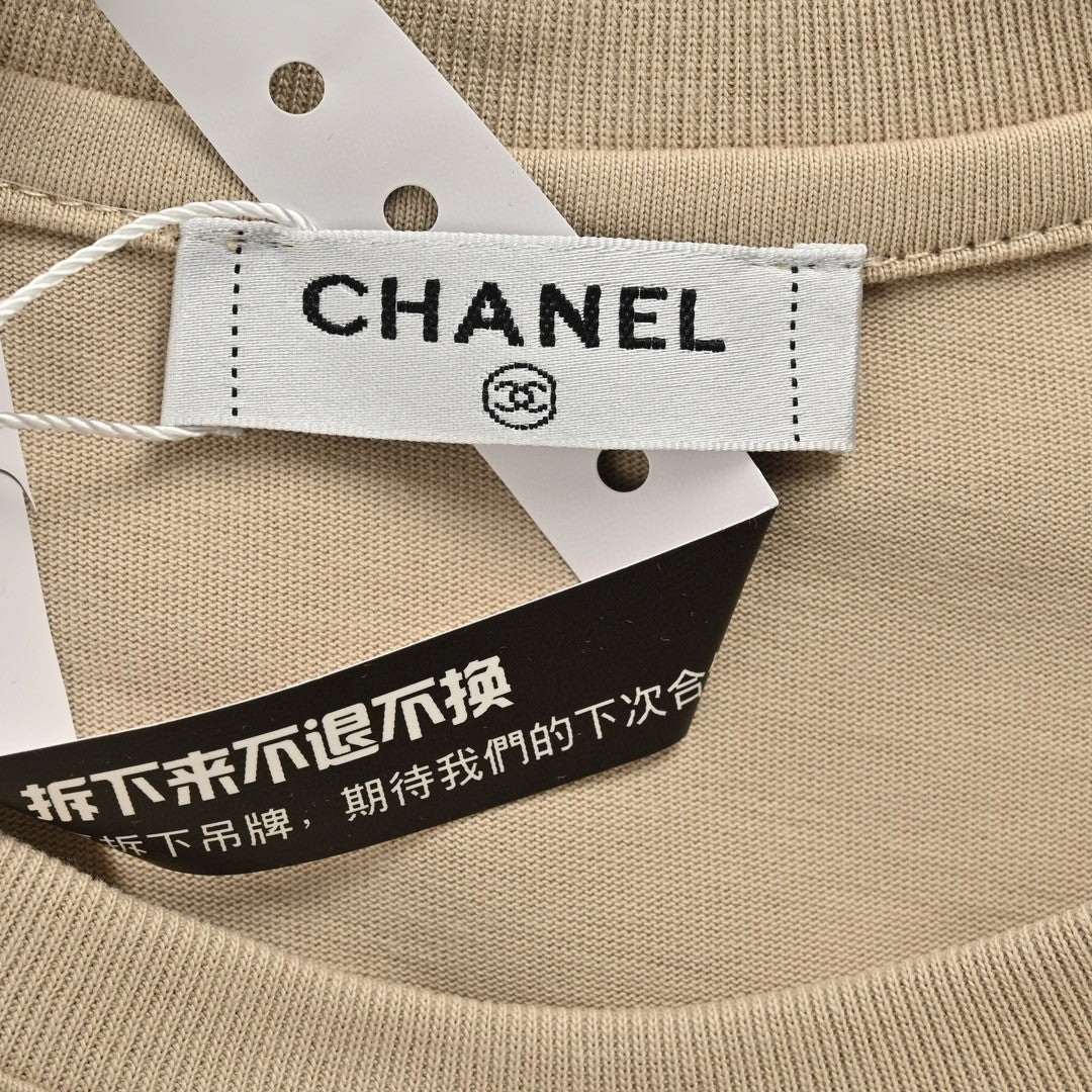 Ch*el cloud logo t-shirt in beige