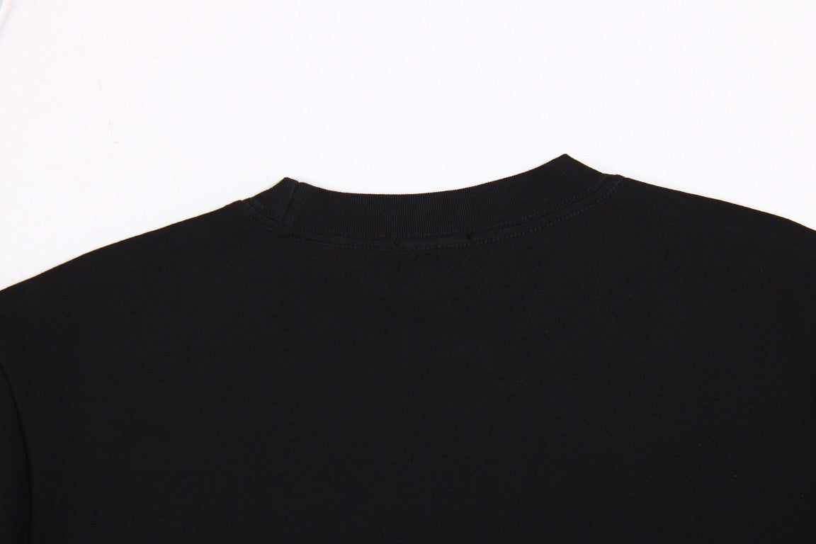 B**rry t-shirt with london england logo