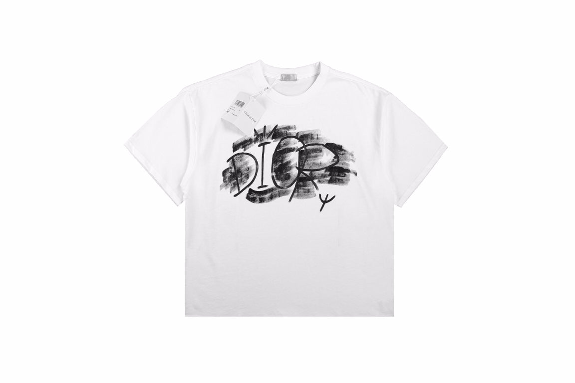 D*or t-shirt with artistic logo design