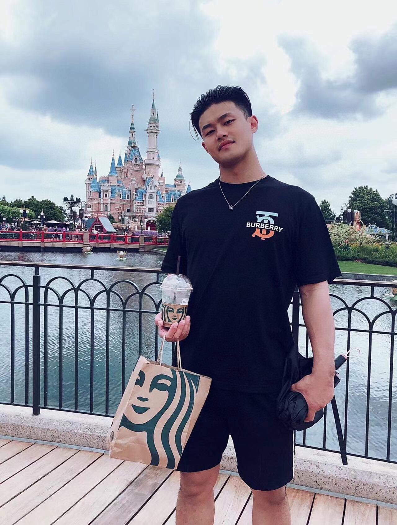 B**rry tb monogram t-shirt