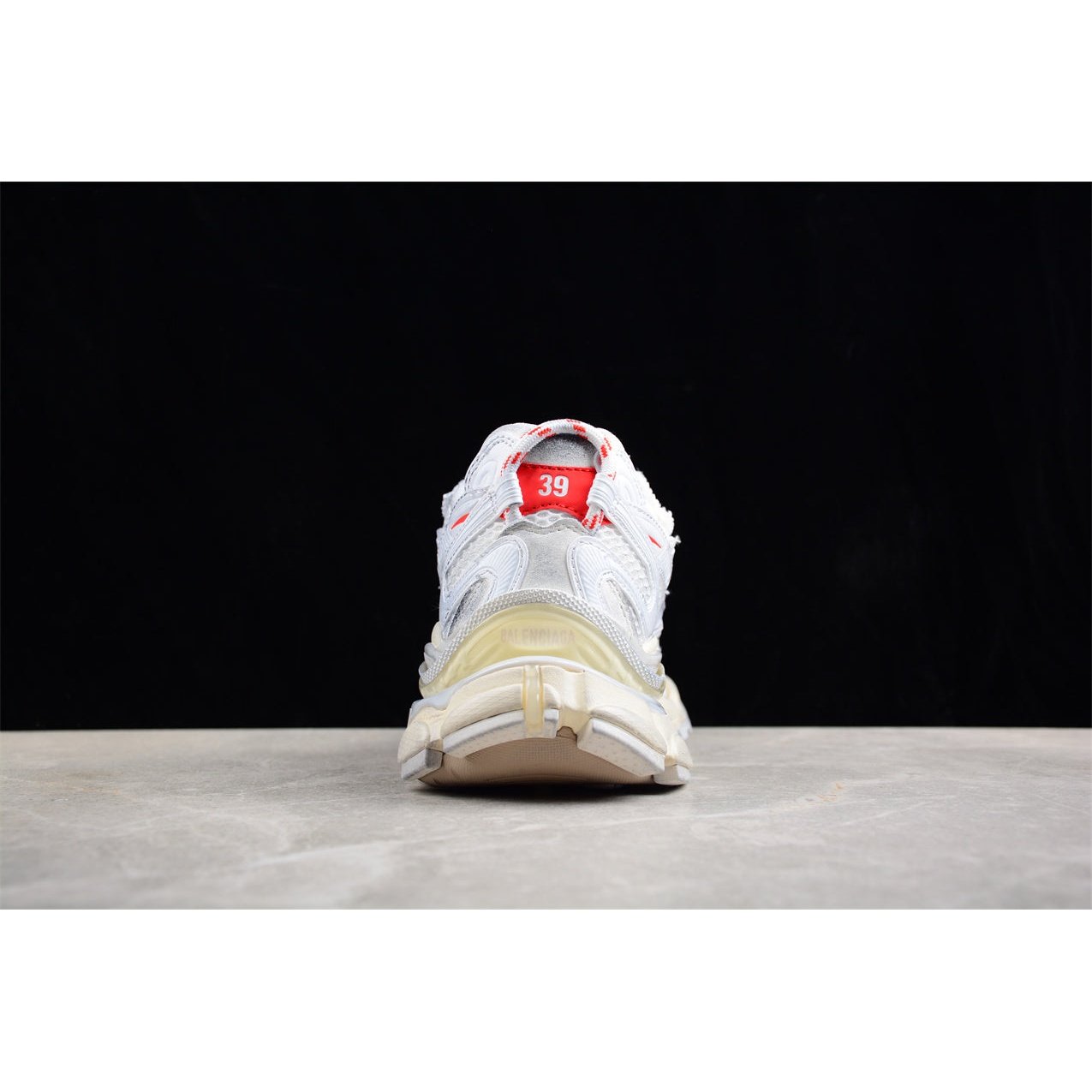 Ba*len*cia*ga runner x white beige red