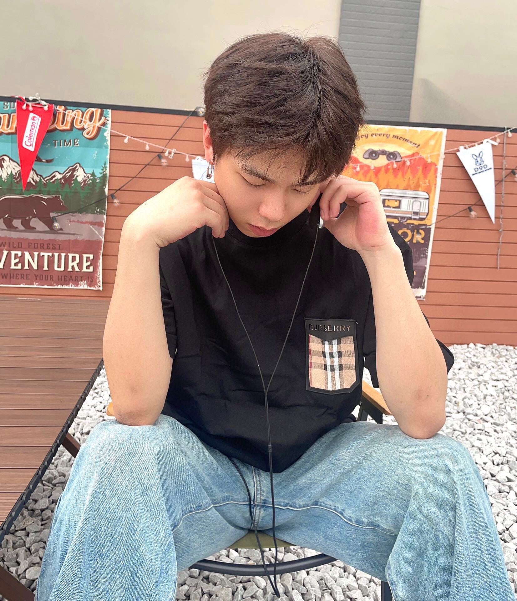 B**rry t-shirt with check pocket