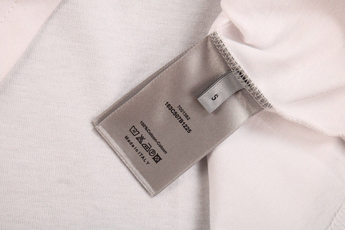 D*or t-shirt with tools and logo design