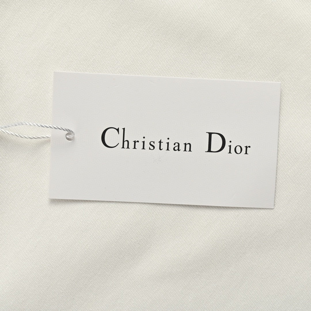 D*or white t-shirt with bold logo