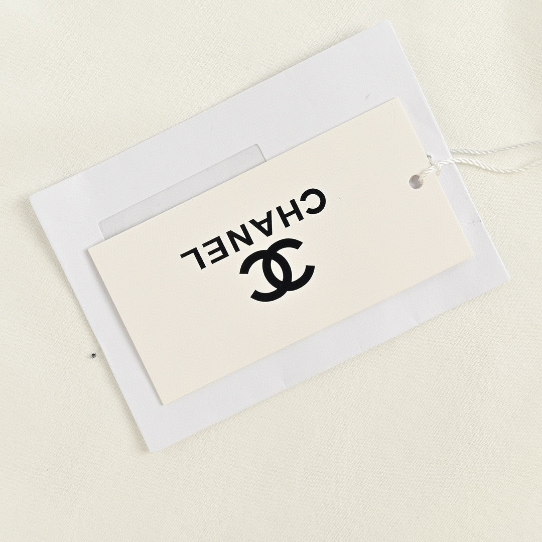 Ch*el logo t-shirt (white)