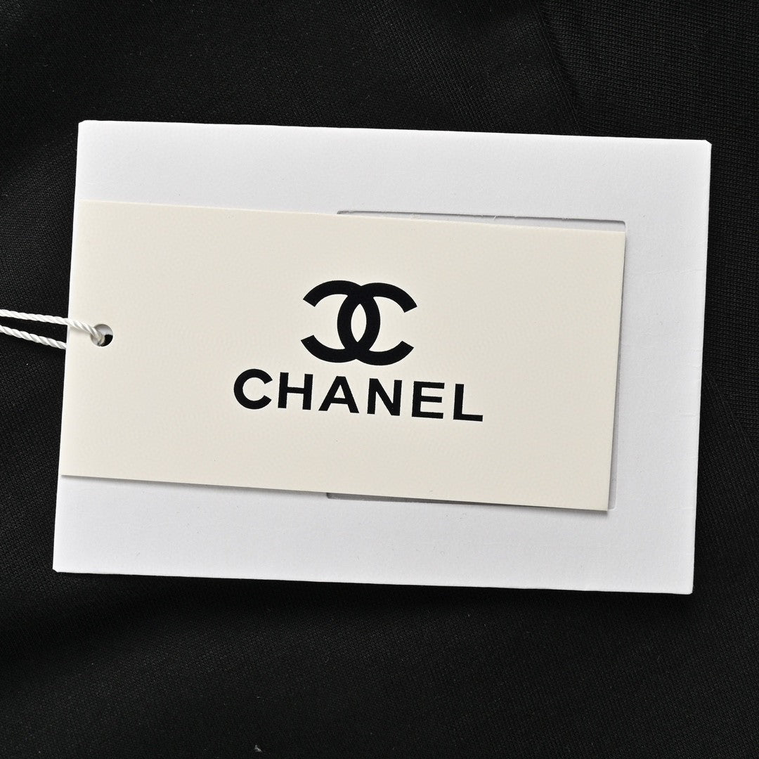 Ch*el cloud logo t-shirt in black