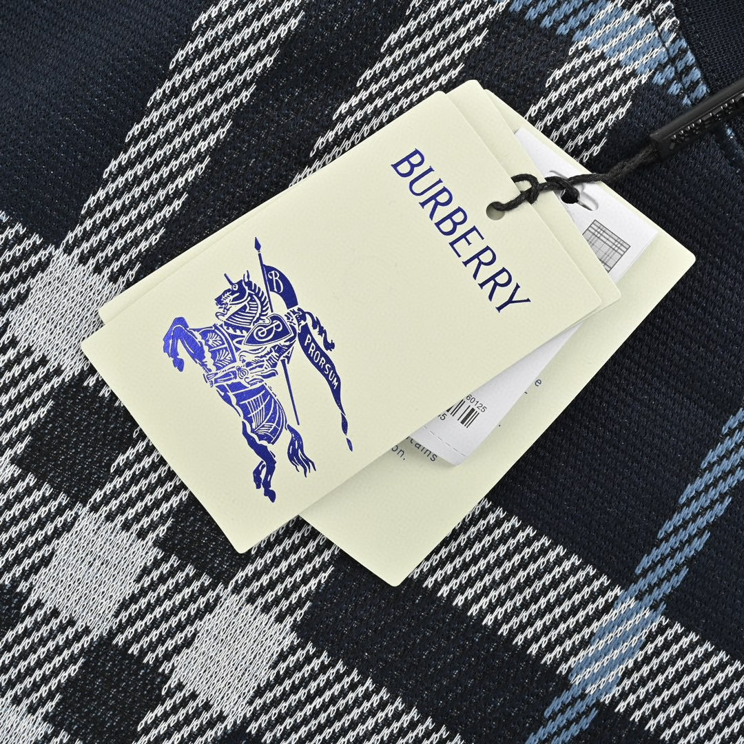 B**rry navy check t-shirt