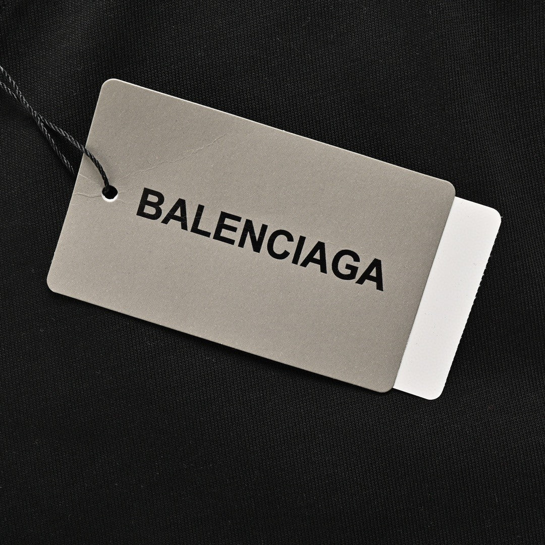 Ba*len*cia*ga crystal logo t-shirt in black